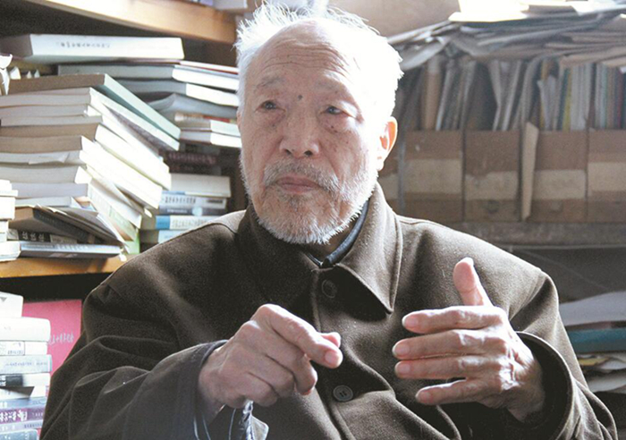 石興邦.jpg