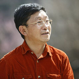 291624956493181673_0009_阿來(lái)老師照片1.jpg